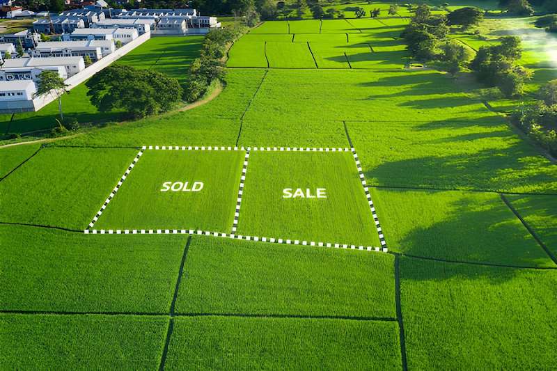 Plotley Real Estate Visualization